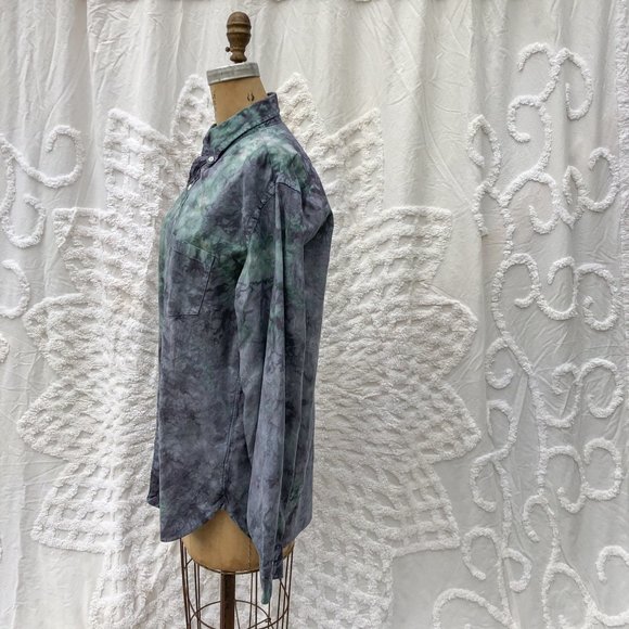 SOLD Tie Dyed Green Purple Long Button up Shirt L - Picture 4 of 8